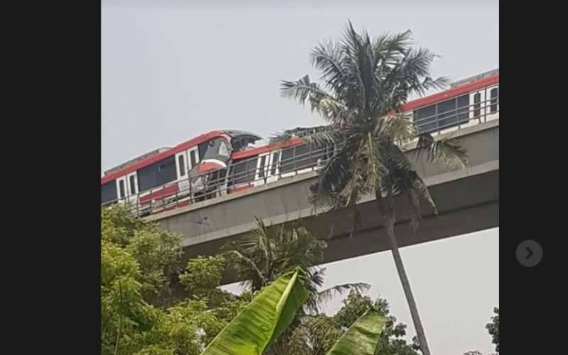 Dua LRT 'Bertabrakan' di Wilayah Cibubur, Sedang Uji Coba?